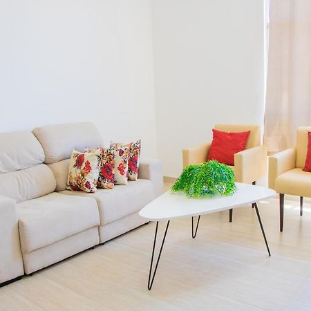 Apartamento No Farol Da Barra. Vista Deslumbrante Para O Mar! No Circuito Do Carnaval. Ao Lado Do Porto Da Barra ! 萨尔瓦多 外观 照片